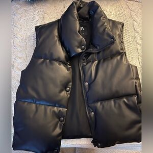 Zara Faux Leather Puffer Vest. XS